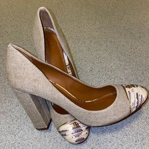 Like New Women’s 9.5 Canvas Tory Burch Heels